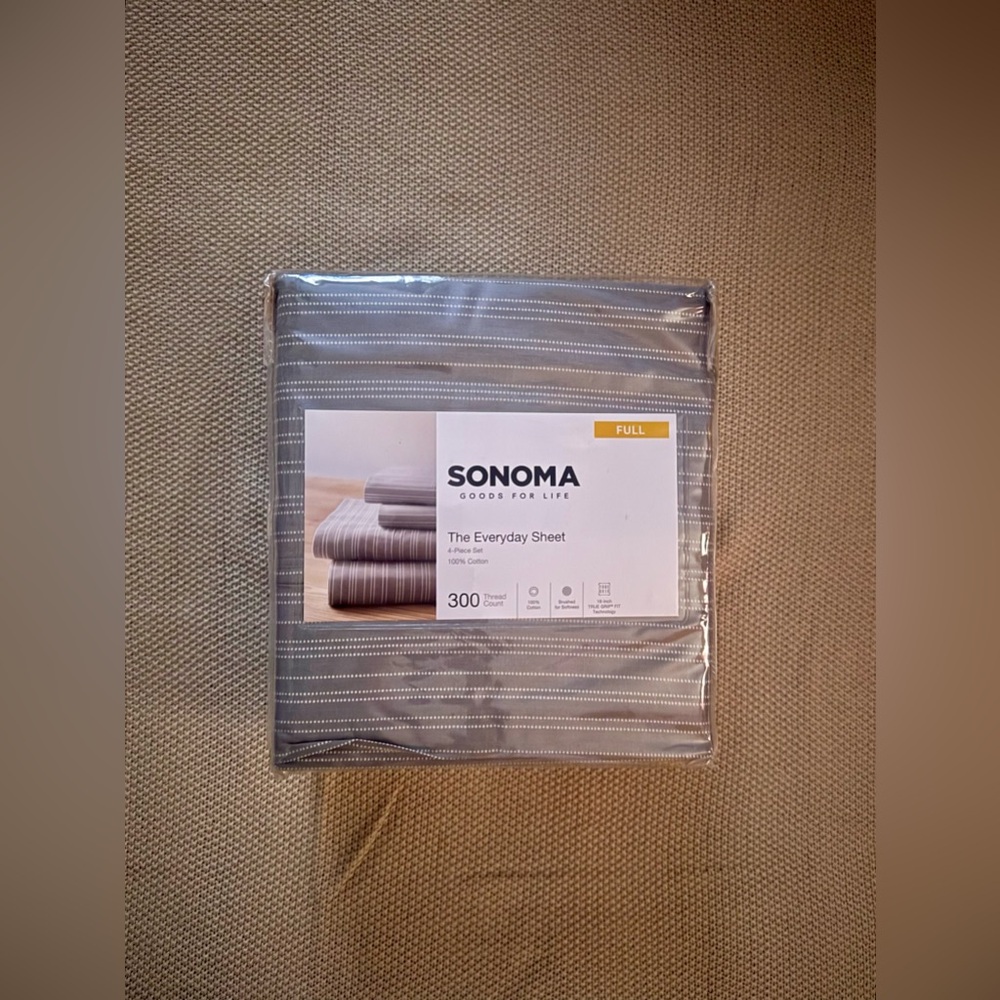 Sonoma Gray and White Everyday Sheet Set